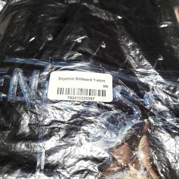 NWT BEYONCE Renaissance World Tour Shirt Official RWT 2023 CONCERT Merch Small - Picture 4 of 4